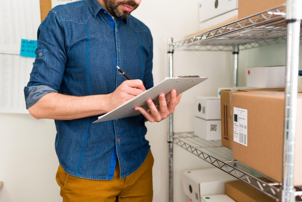Bestellabwicklung: Bezeichnet den Prozess der Bearbeitung und Verwaltung von Bestellungen im Purchase-to-Pay Prozess.