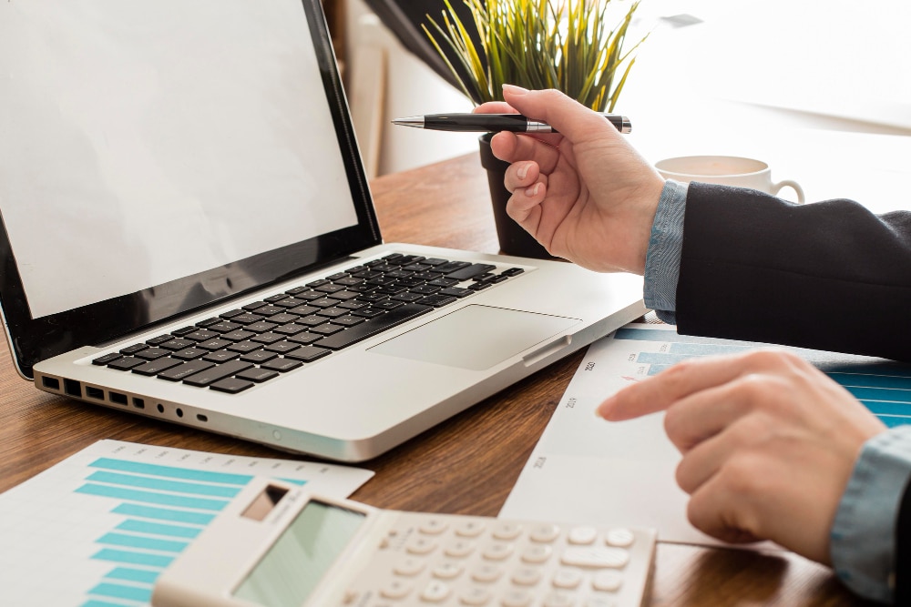 Ziel des Cashflow-Managements ist es, die Liquidität zu erhalten und zu verbessern, um finanzielle Engpässe zu vermeiden.